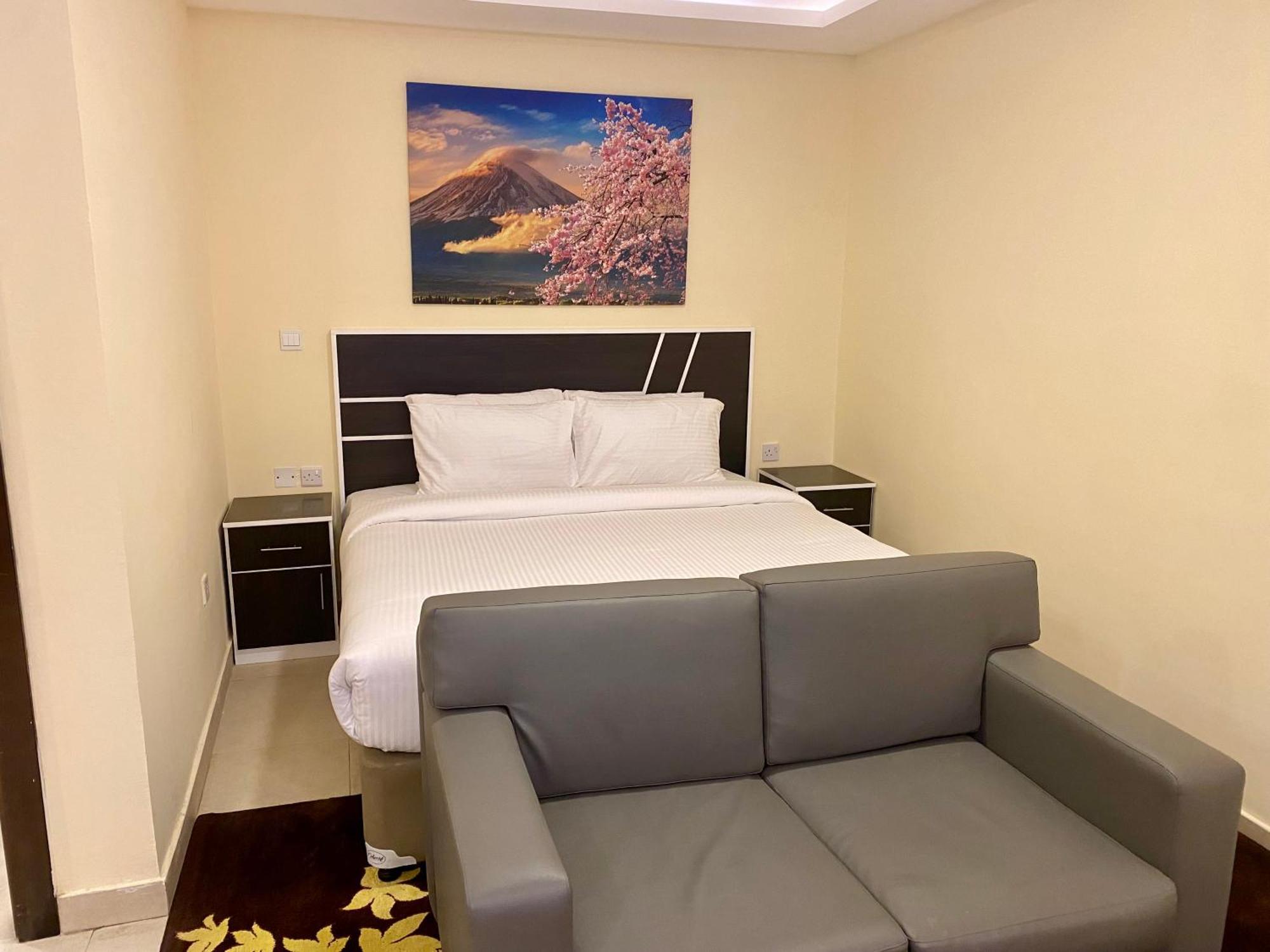 City Stay Residences - Serviced Apartments Dip Dubai Exteriör bild